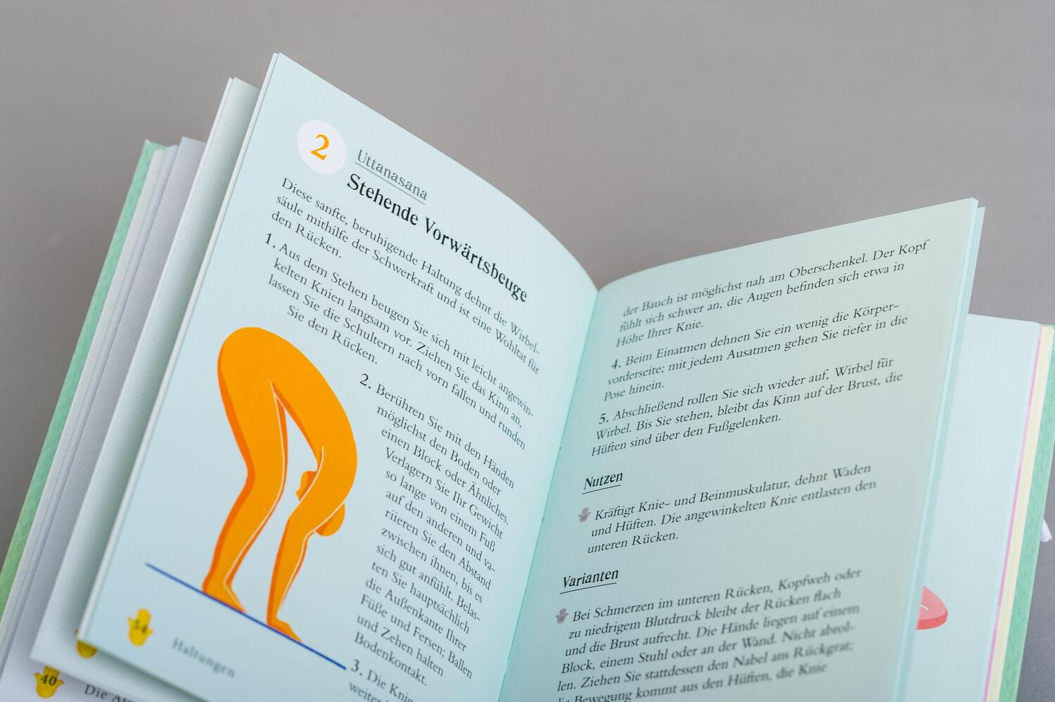 Bild: 9783453703834 | Das kleine Buch vom Yoga | Lucy Lucas | Taschenbuch | 96 S. | Deutsch