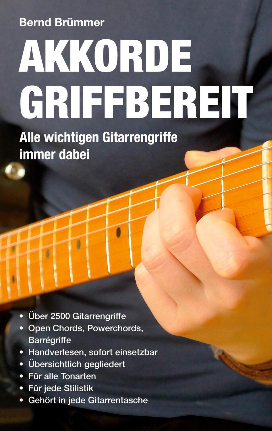 Cover: 9783756816040 | Akkorde griffbereit | Alle wichtigen Gitarrengriffe immer dabei | Buch