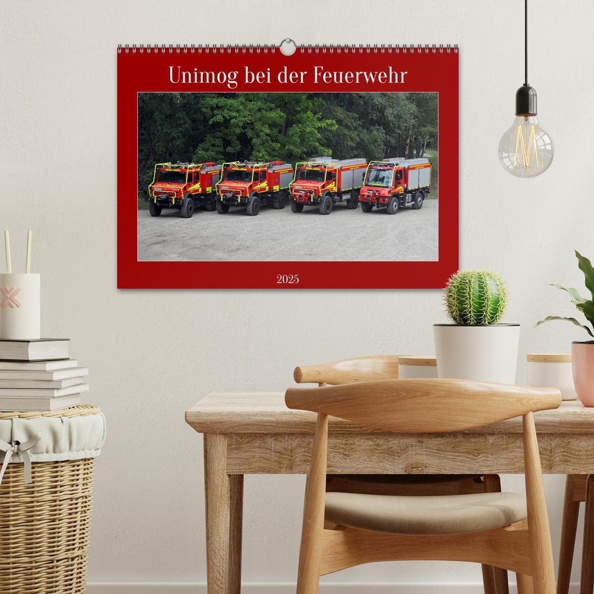 Bild: 9783457225417 | Unimog bei der Feuerwehr (Wandkalender 2025 DIN A3 quer), CALVENDO...