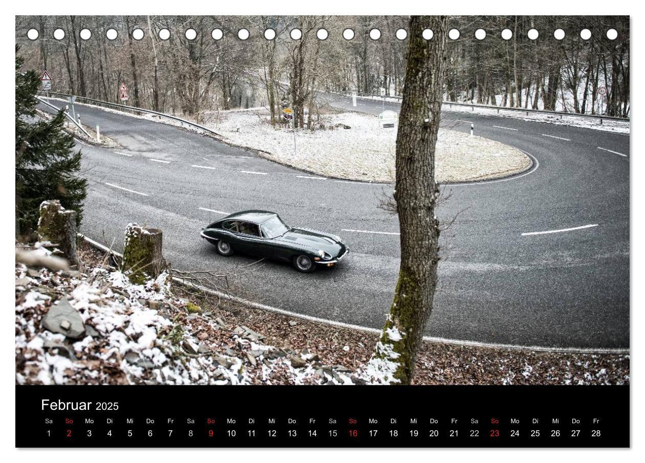 Bild: 9783435563036 | Jaguar E-Type 2025 (Tischkalender 2025 DIN A5 quer), CALVENDO...