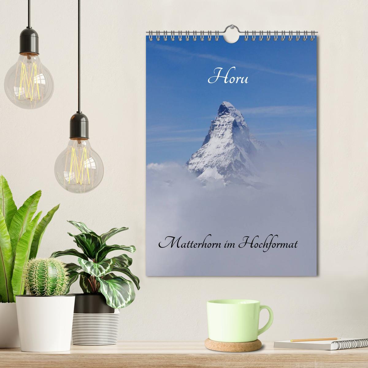 Bild: 9783457040720 | Horu Matterhorn im Hochformat (Wandkalender 2025 DIN A4 hoch),...