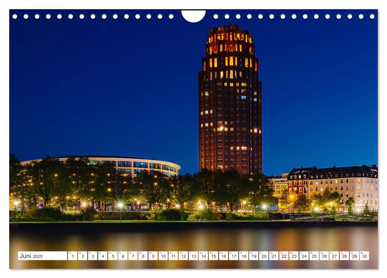 Bild: 9783383843655 | Frankfurt am Main - at night (Wandkalender 2025 DIN A4 quer),...