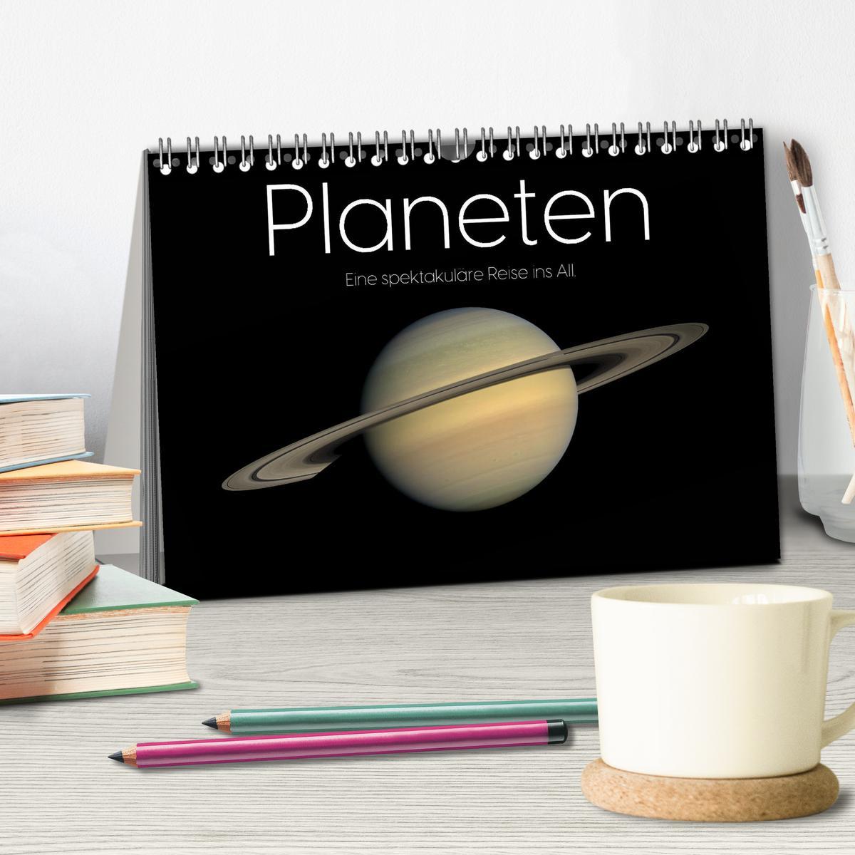 Bild: 9783457182758 | Planeten - Eine spektakuläre Reise ins All. (Tischkalender 2025 DIN...