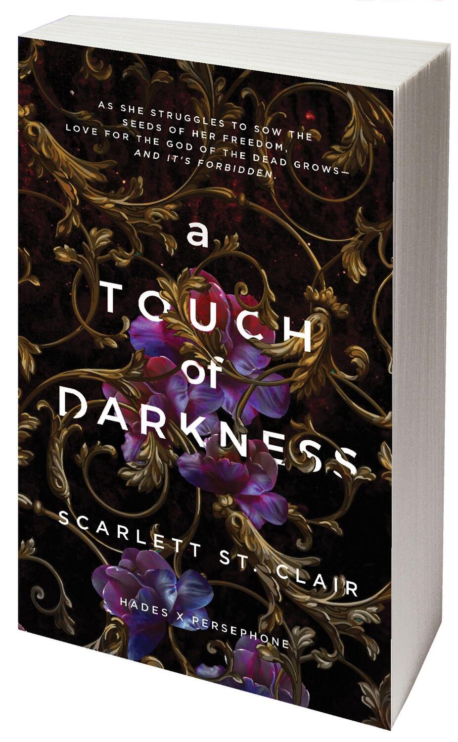 Bild: 9781728258454 | A Touch of Darkness | Scarlett St Clair | Taschenbuch | Englisch