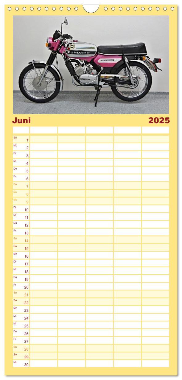 Bild: 9783457099605 | Familienplaner 2025 - Vintage Mopeds mit 5 Spalten (Wandkalender,...