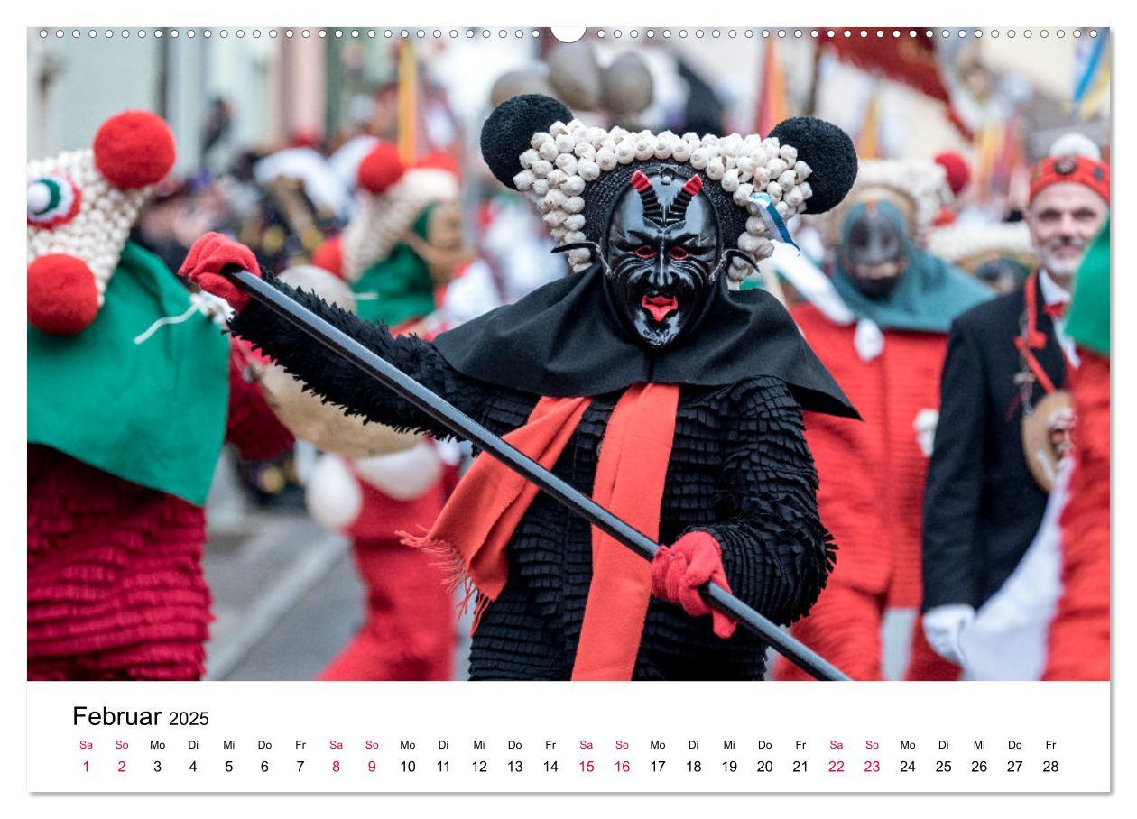 Bild: 9783435105410 | Die Elzacher Fastnacht (Wandkalender 2025 DIN A2 quer), CALVENDO...