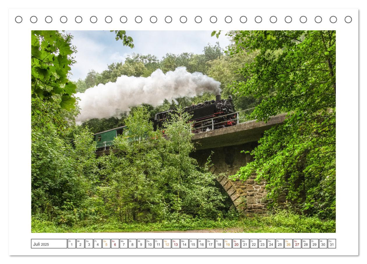 Bild: 9783383859151 | Museumsbahnen auf Tour (Tischkalender 2025 DIN A5 quer), CALVENDO...