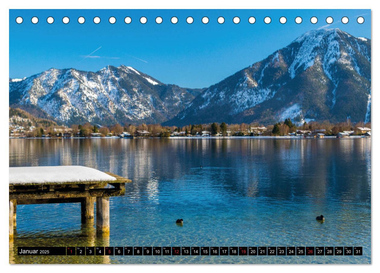 Bild: 9783435213429 | Bayerische Märchen-Seen (Tischkalender 2025 DIN A5 quer), CALVENDO...