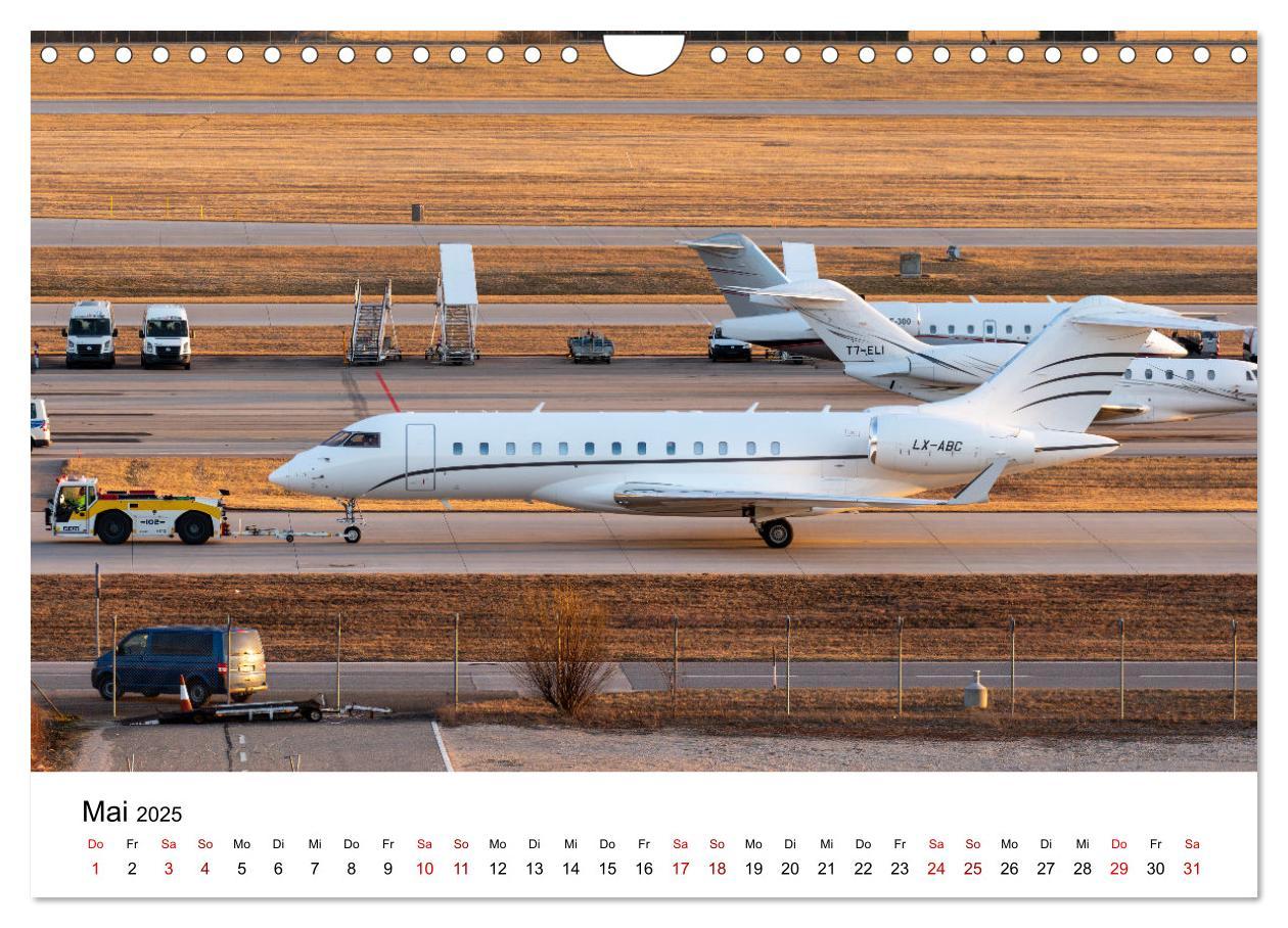 Bild: 9783457220283 | Die Welt der Privatjets (Wandkalender 2025 DIN A4 quer), CALVENDO...