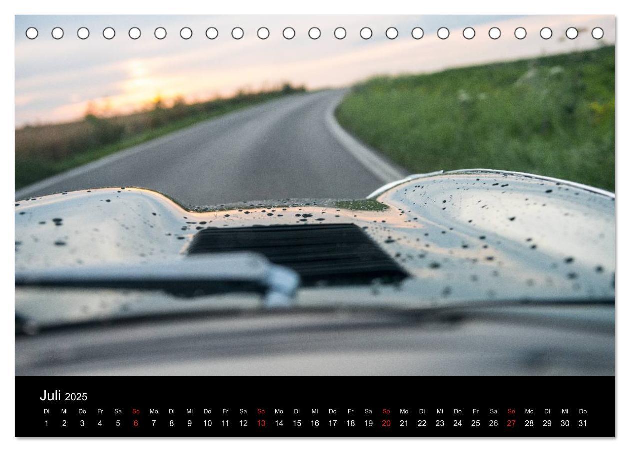 Bild: 9783435563036 | Jaguar E-Type 2025 (Tischkalender 2025 DIN A5 quer), CALVENDO...