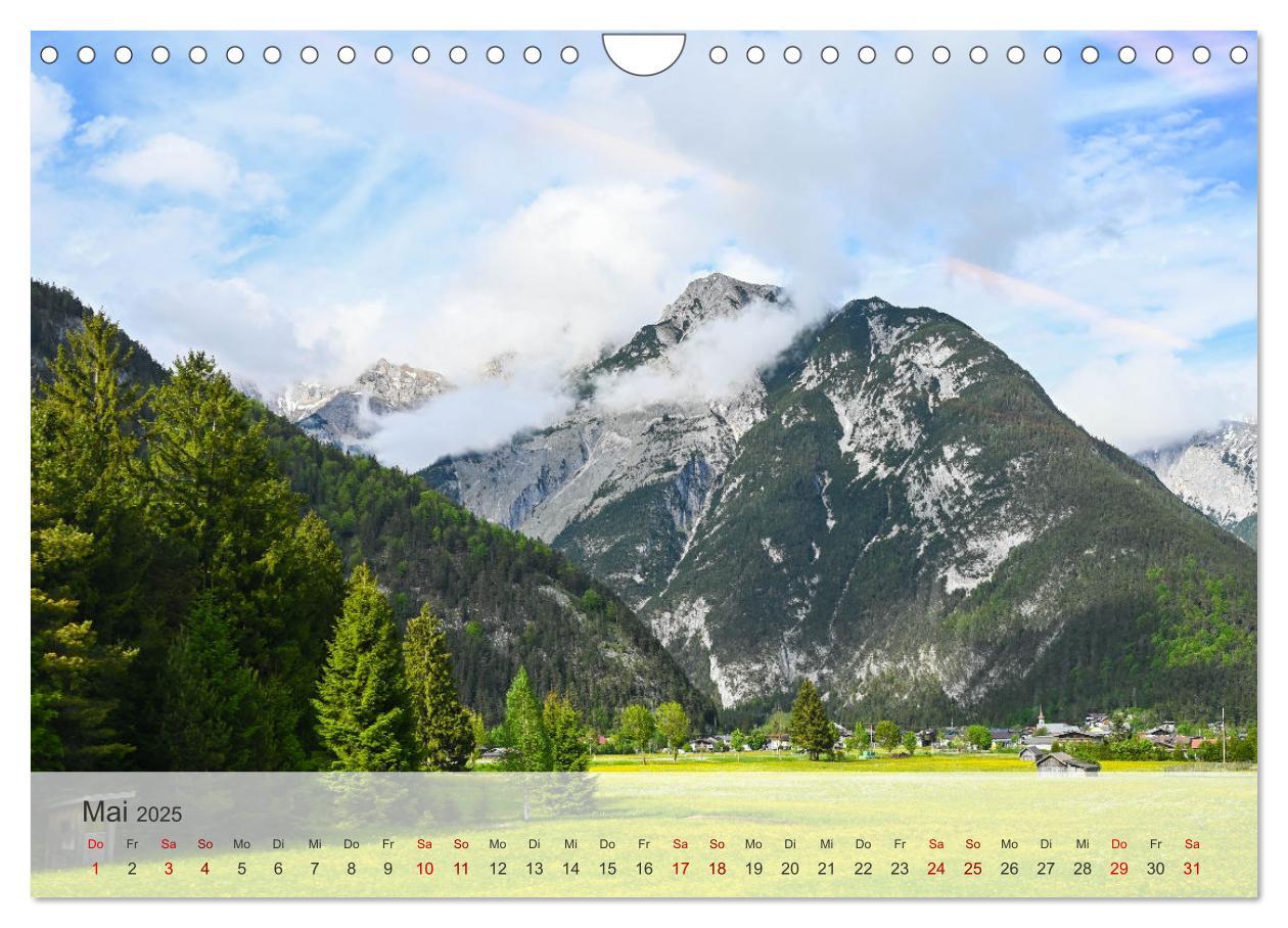 Bild: 9783457127759 | Alpenwelten-Zwischen Wetterstein und Karwendel (Wandkalender 2025...