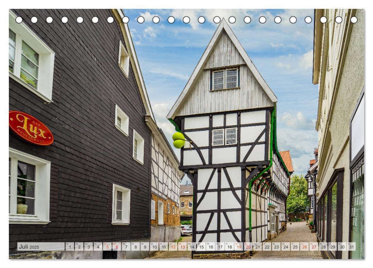 Bild: 9783435210589 | Hattingen Impressionen (Tischkalender 2025 DIN A5 quer), CALVENDO...