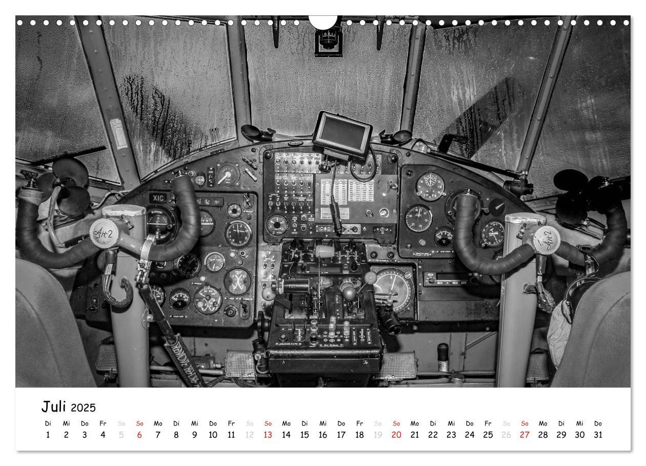 Bild: 9783435467624 | Flight deck - das beste Büro (Wandkalender 2025 DIN A3 quer),...