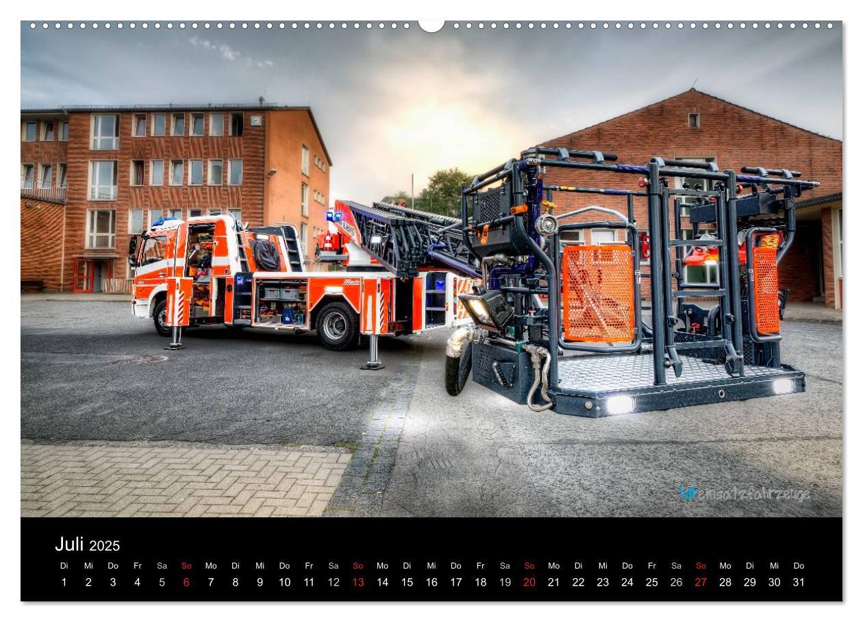 Bild: 9783435635641 | Einsatzfahrzeuge der Feuerwehr (Wandkalender 2025 DIN A2 quer),...