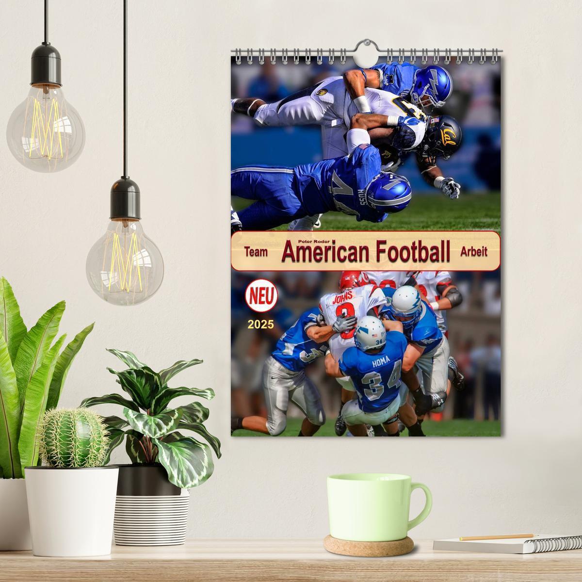 Bild: 9783457012321 | American Football, Team-Arbeit (Wandkalender 2025 DIN A4 hoch),...