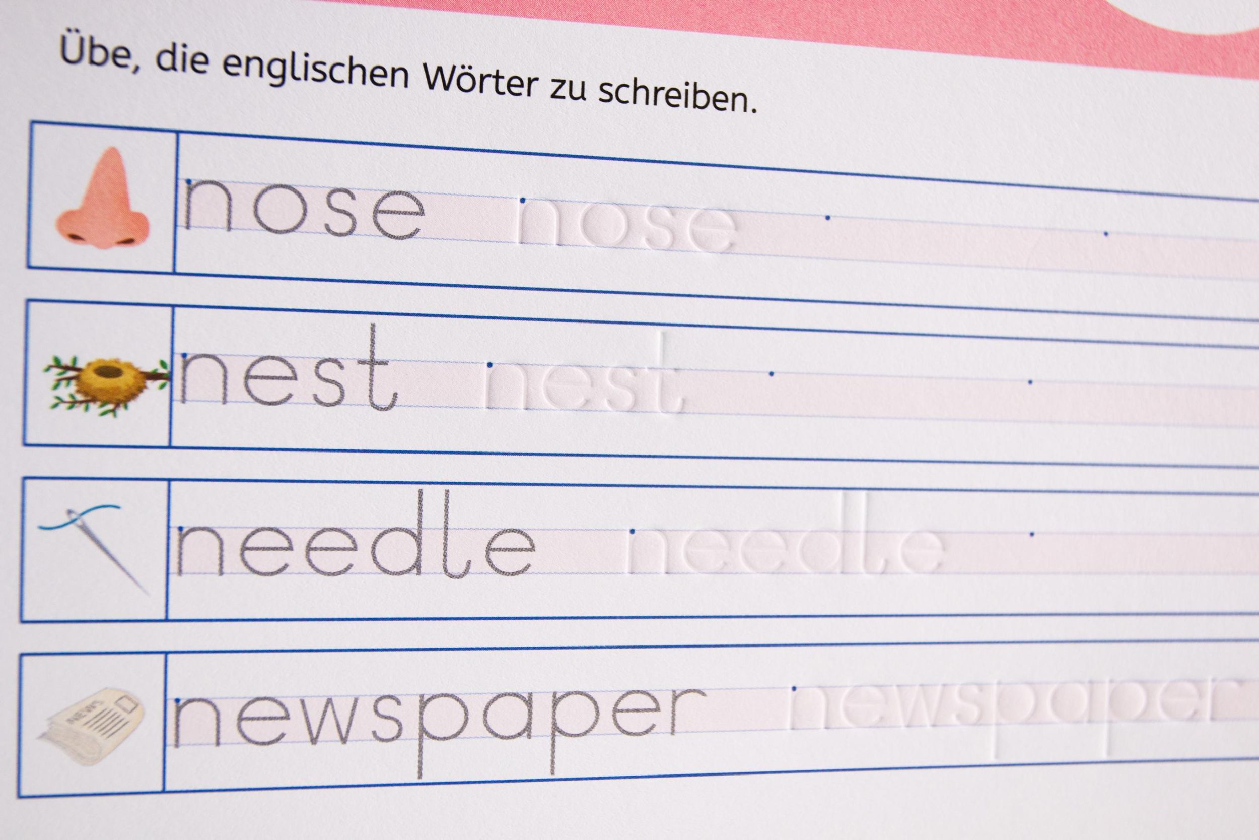 Bild: 9783743219731 | Schreiben lernen mit Spurrillen - Englische Wörter | Carmen Eisendle