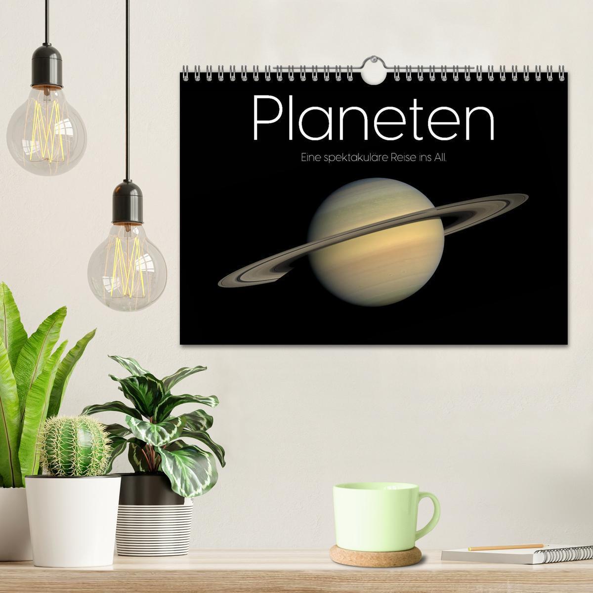 Bild: 9783457182727 | Planeten - Eine spektakuläre Reise ins All. (Wandkalender 2025 DIN...