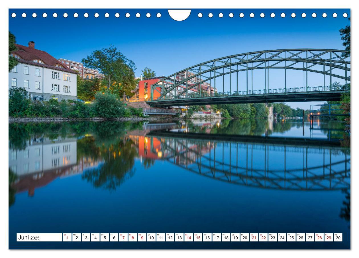 Bild: 9783435333295 | Halle-Saale - Meine Stadt im Spiegel (Wandkalender 2025 DIN A4...