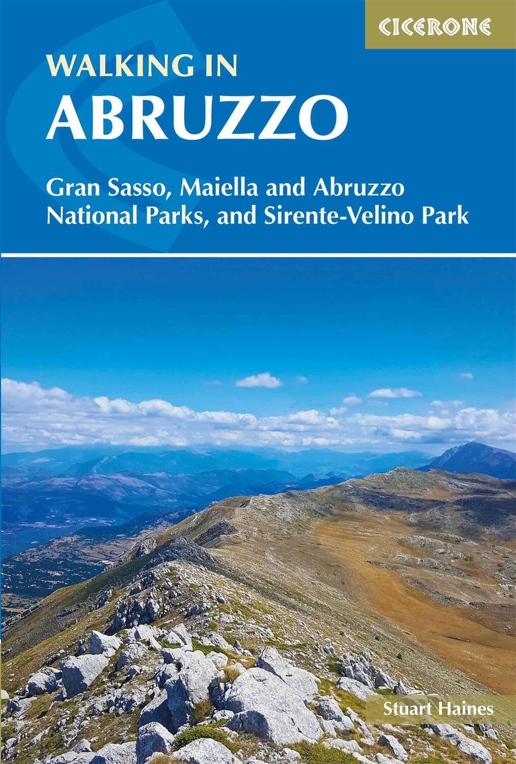 Cover: 9781852849788 | Walking in Abruzzo | Stuart Haines | Taschenbuch | Englisch | 2019
