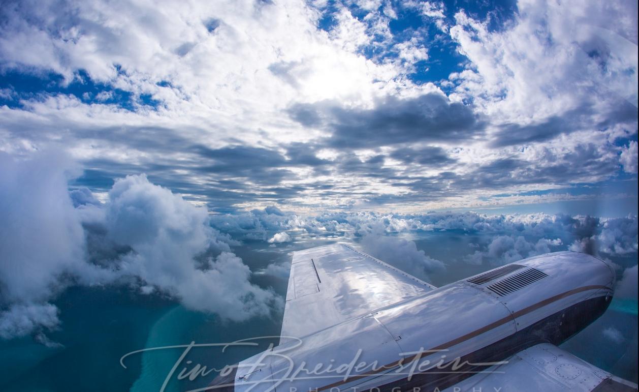 Bild: 9783613046368 | Into the Sky | Meisterwerke der Flugzeugfotografie | Timo Breidenstein