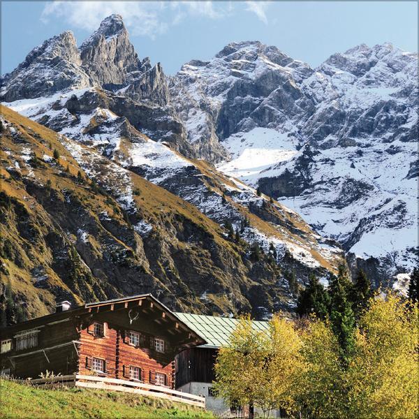 Bild: 9783731875567 | Alpen 2025 | Broschürenkalender mit Ferienterminen. Format: 30 x 30 cm