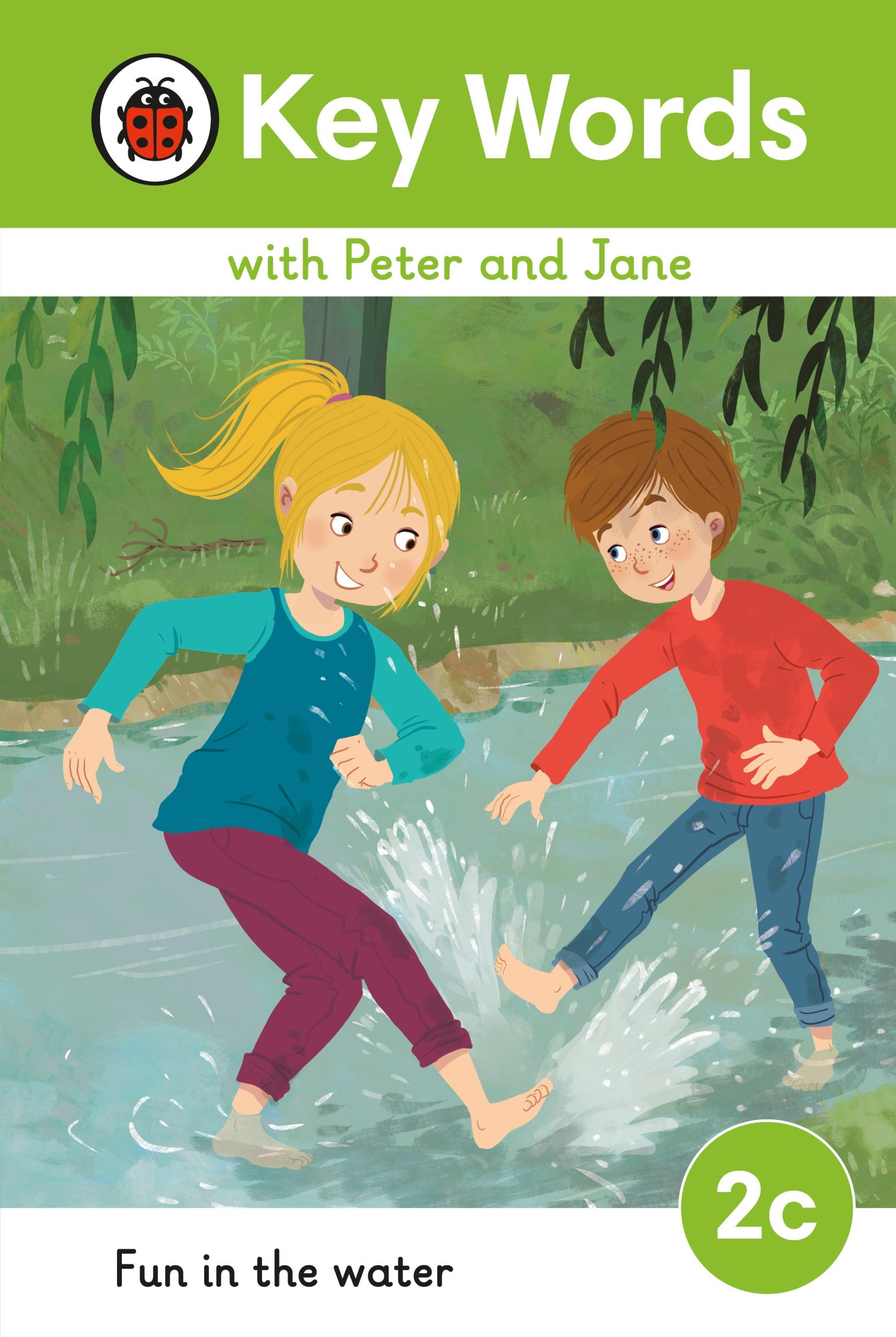 Cover: 9780241510780 | Key Words with Peter and Jane Level 2c - Fun In the Water | Ladybird