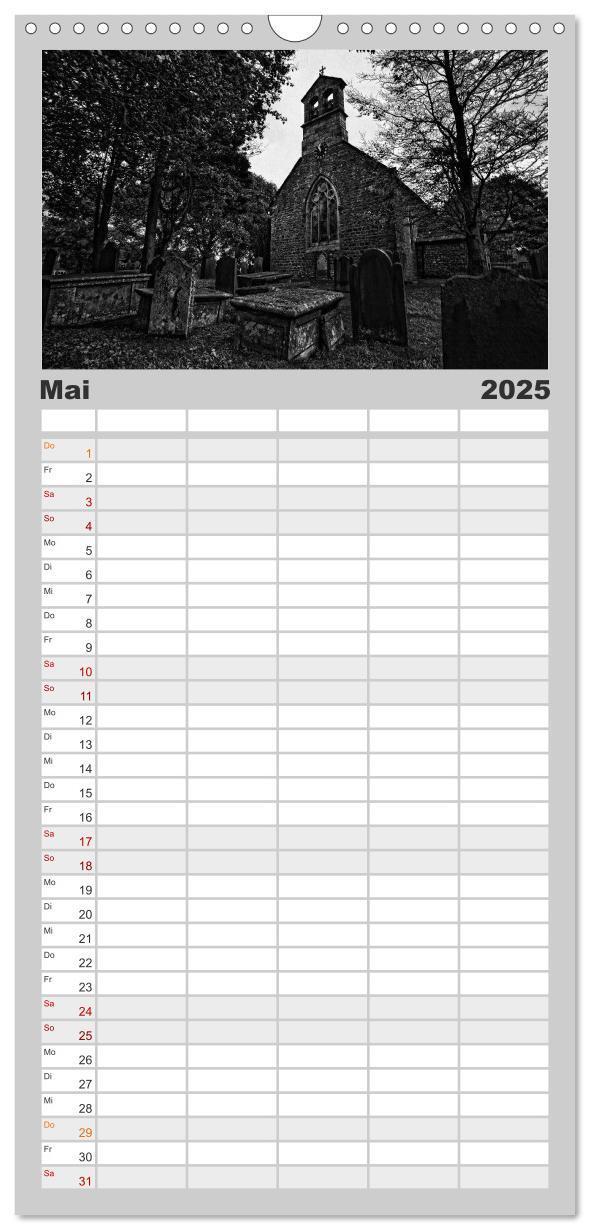 Bild: 9783457112380 | Familienplaner 2025 - Gothic Fantasy mit 5 Spalten (Wandkalender,...