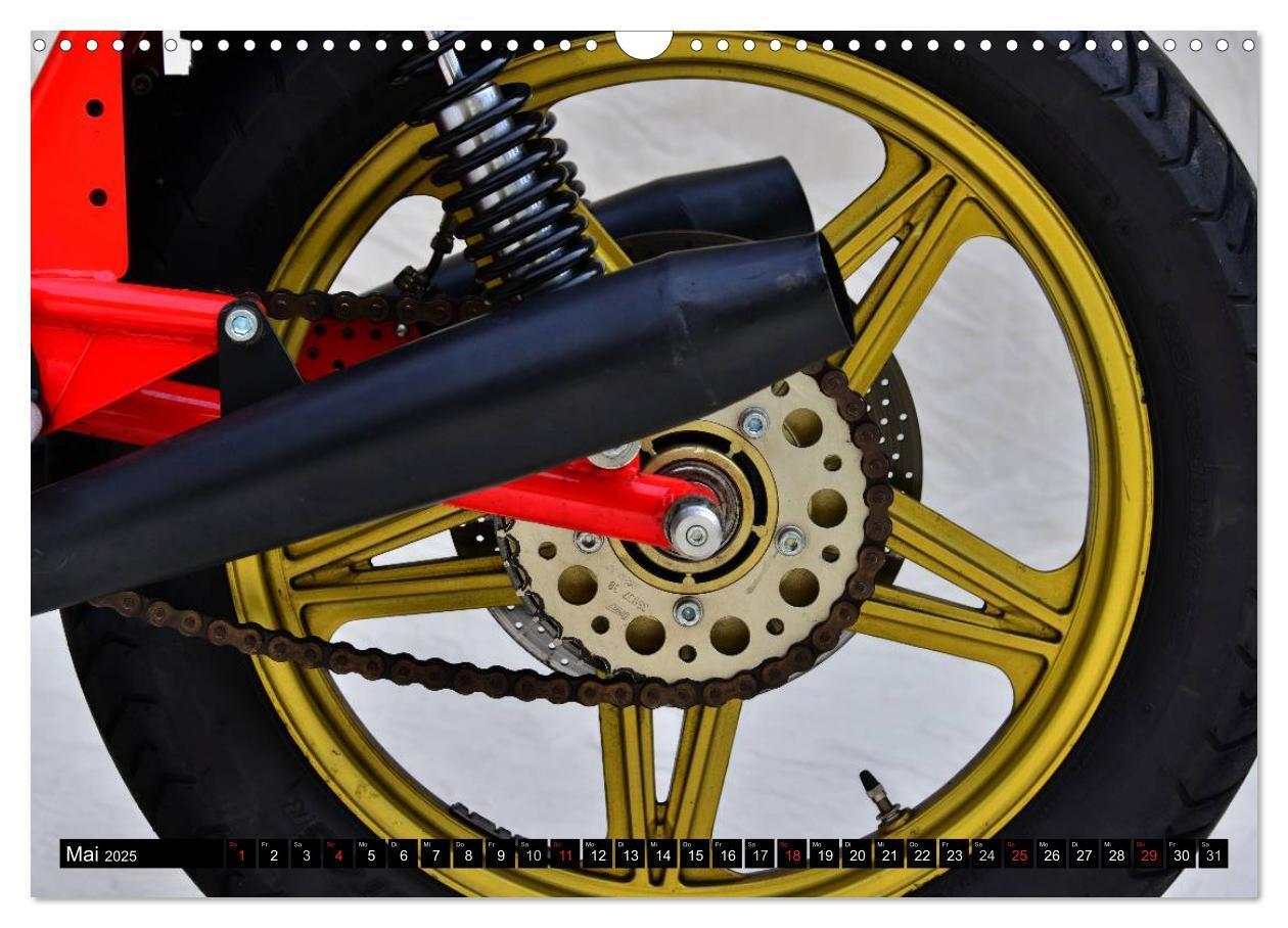 Bild: 9783435687954 | Ducati 500 Sport Desmo (Wandkalender 2025 DIN A3 quer), CALVENDO...