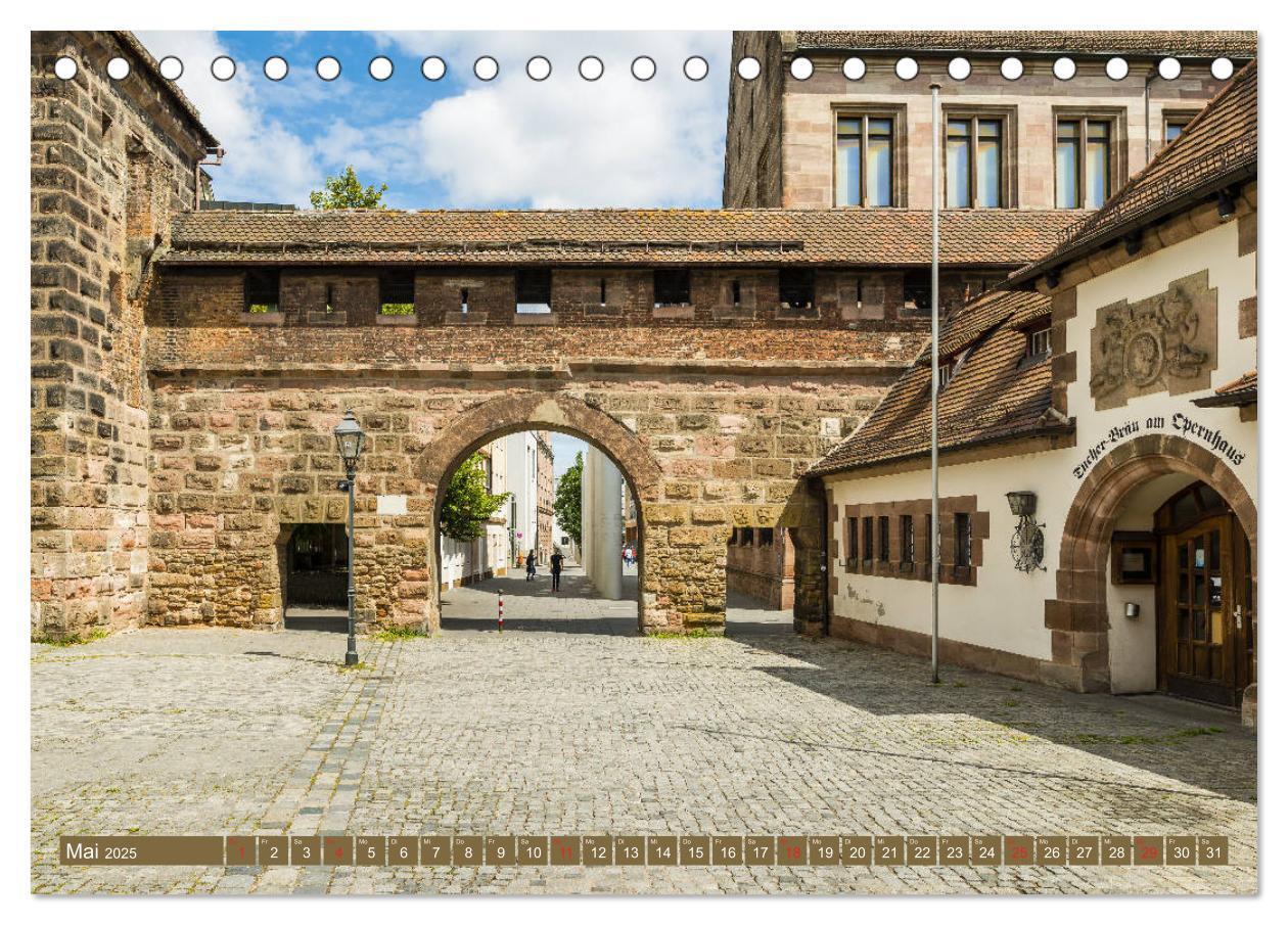 Bild: 9783435298259 | Nürnberg - Historische Altstadt (Tischkalender 2025 DIN A5 quer),...