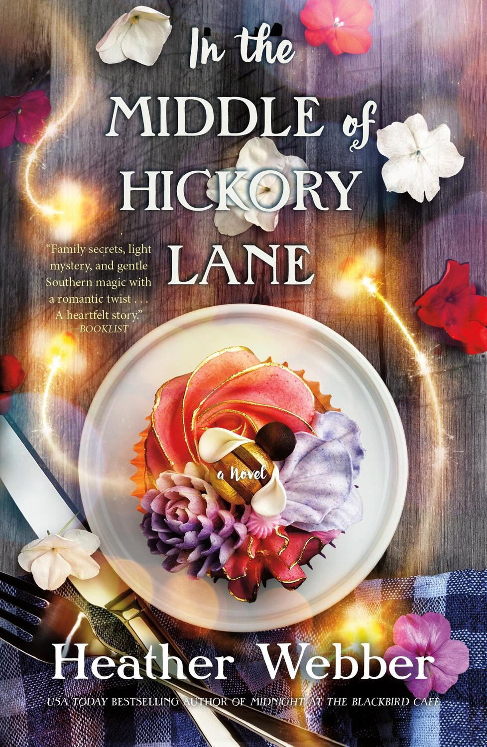 Cover: 9781250774675 | In the Middle of Hickory Lane | Heather Webber | Taschenbuch | 2023