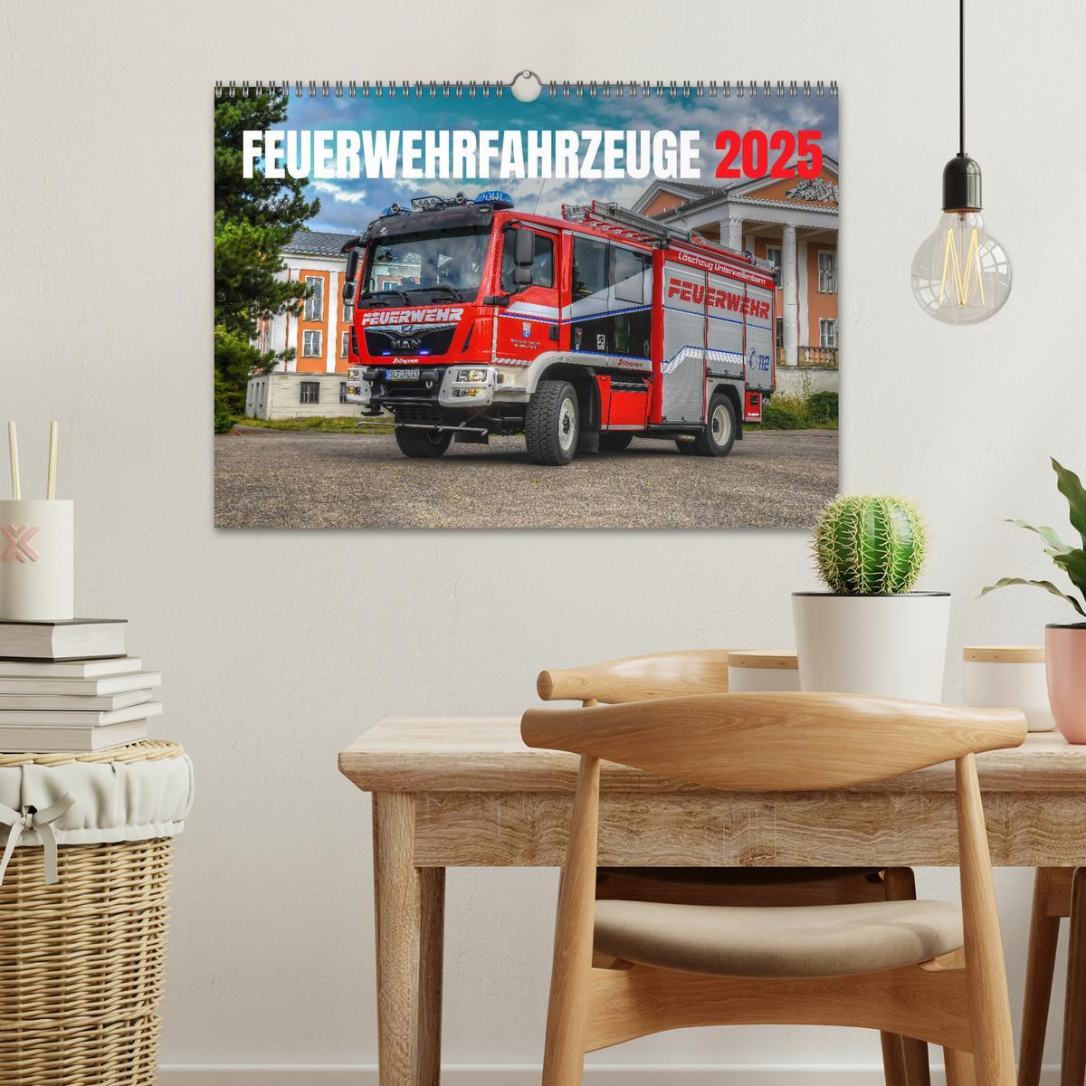 Bild: 9783435037070 | Feuerwehrfahrzeuge (Wandkalender 2025 DIN A3 quer), CALVENDO...