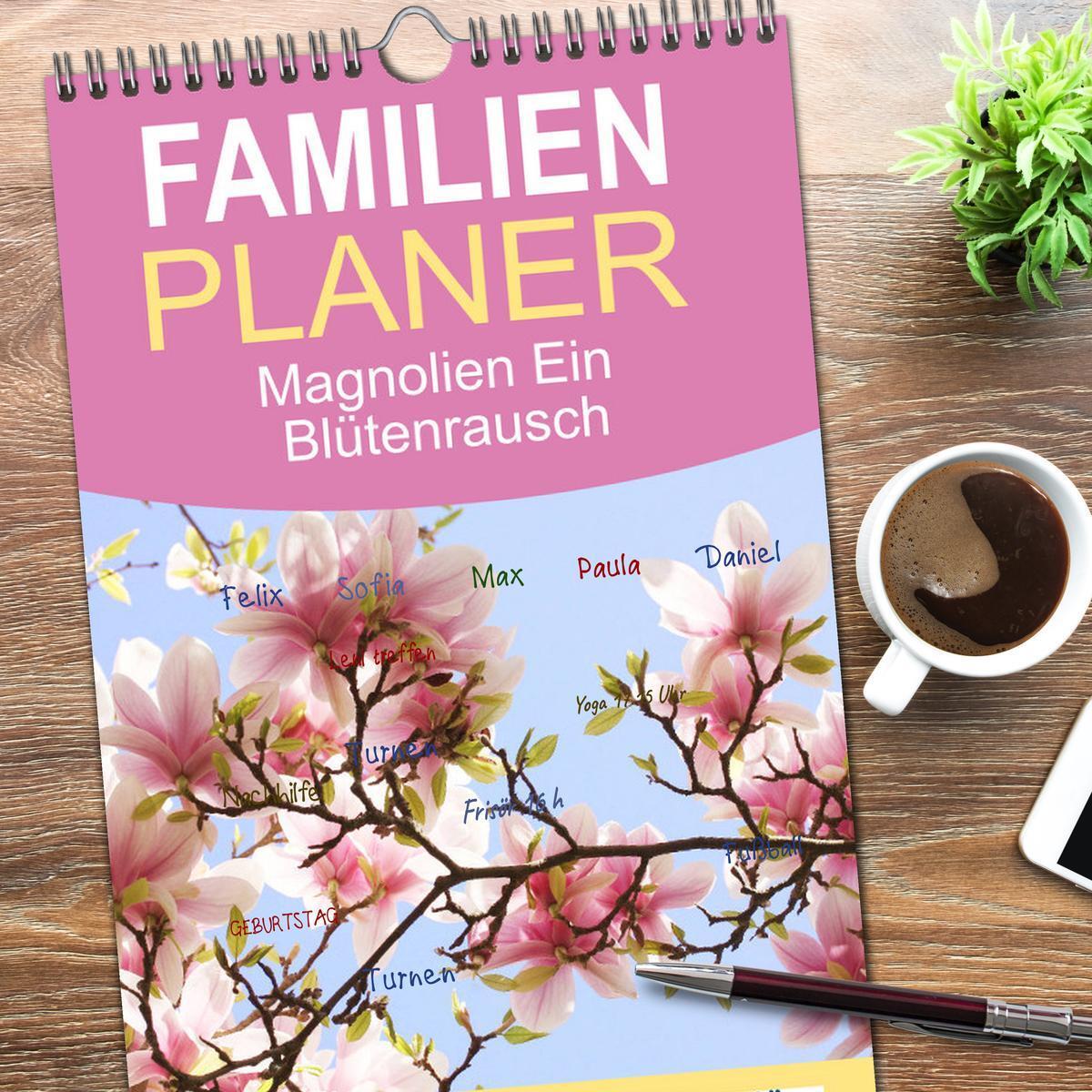 Bild: 9783457101186 | Familienplaner 2025 - Magnolien Ein Blütenrausch mit 5 Spalten...