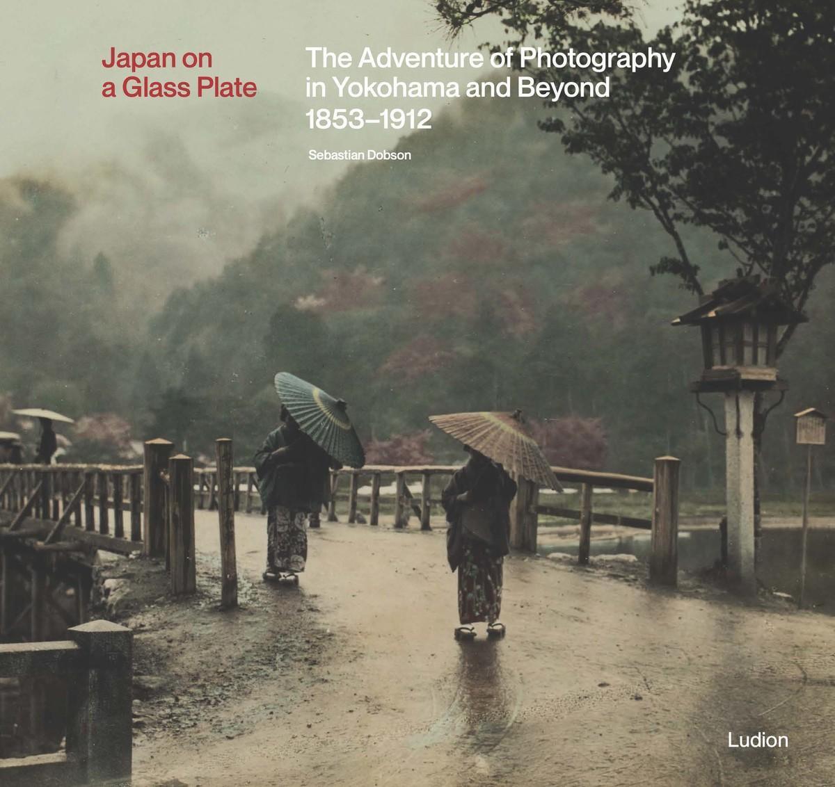 Cover: 9789493039995 | Japan on a Glass Plate | Sebastian Dobson | Buch | 2023 | Ludion