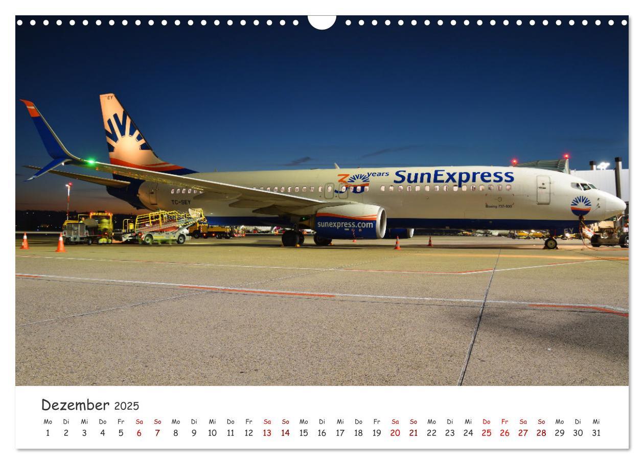 Bild: 9783457220696 | Flugzeuge auf Europas Flughäfen (Wandkalender 2025 DIN A3 quer),...