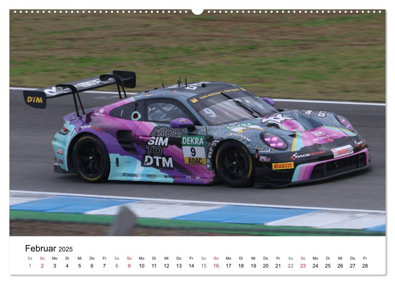 Bild: 9783435830893 | Motorsport aus Zuffenhausen (hochwertiger Premium Wandkalender 2025...