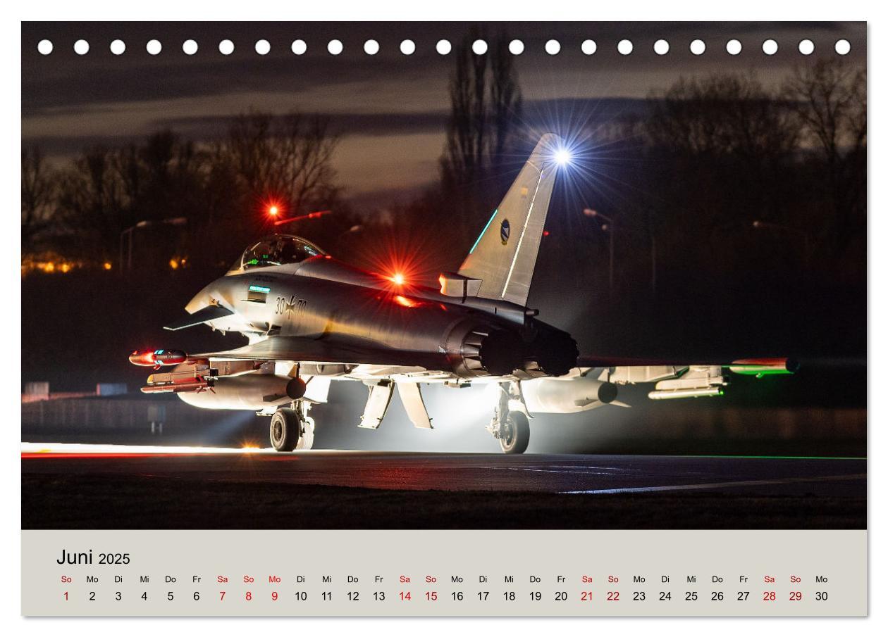 Bild: 9783435178315 | Kampfjet Eurofighter Typhoon (Tischkalender 2025 DIN A5 quer),...