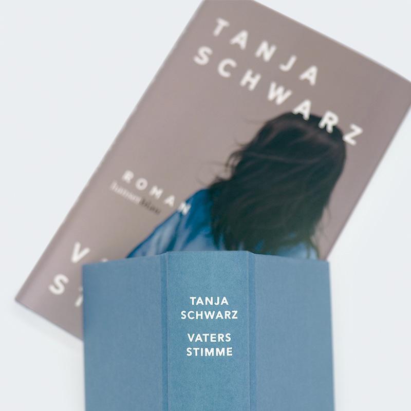 Bild: 9783446273894 | Vaters Stimme | Roman | Tanja Schwarz | Buch | 336 S. | Deutsch | 2023