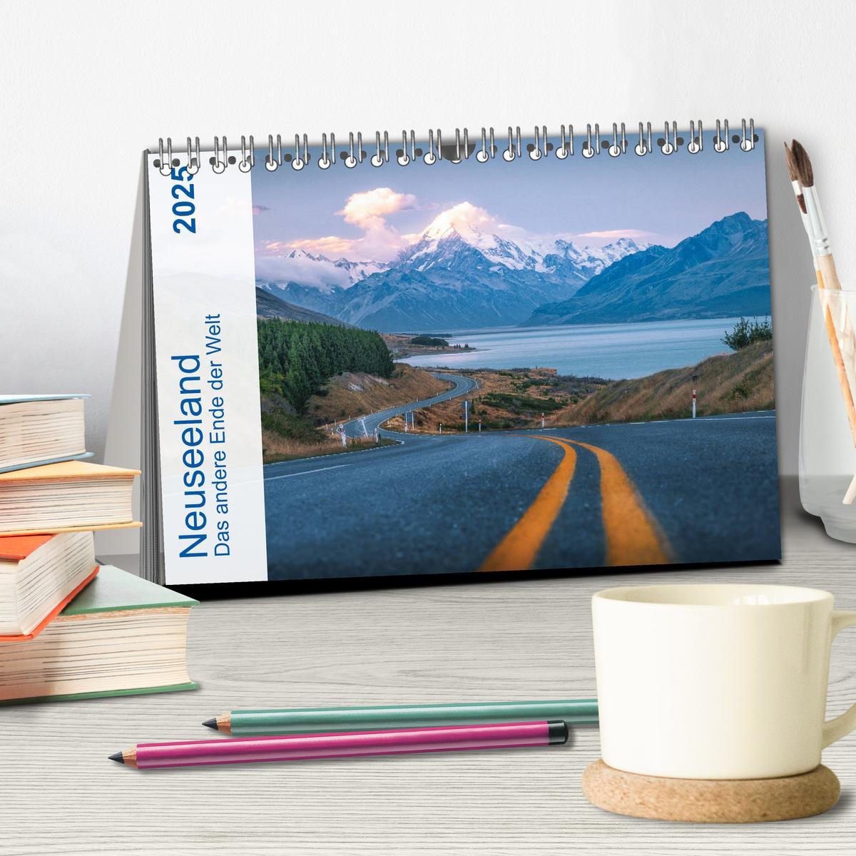 Bild: 9783435116447 | Neuseeland - Das andere Ende der Welt (Tischkalender 2025 DIN A5...