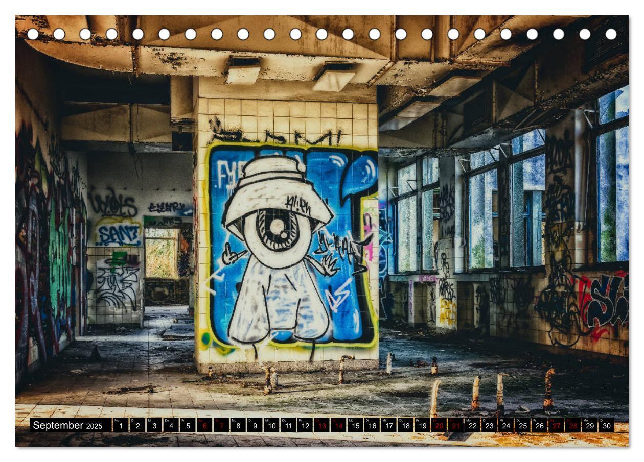 Bild: 9783435307579 | Lost Places Graffiti (Tischkalender 2025 DIN A5 quer), CALVENDO...