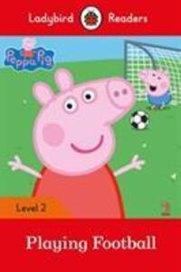 Cover: 9780241319475 | Peppa Pig: Playing Football | Taschenbuch | 48 S. | Englisch | 2018