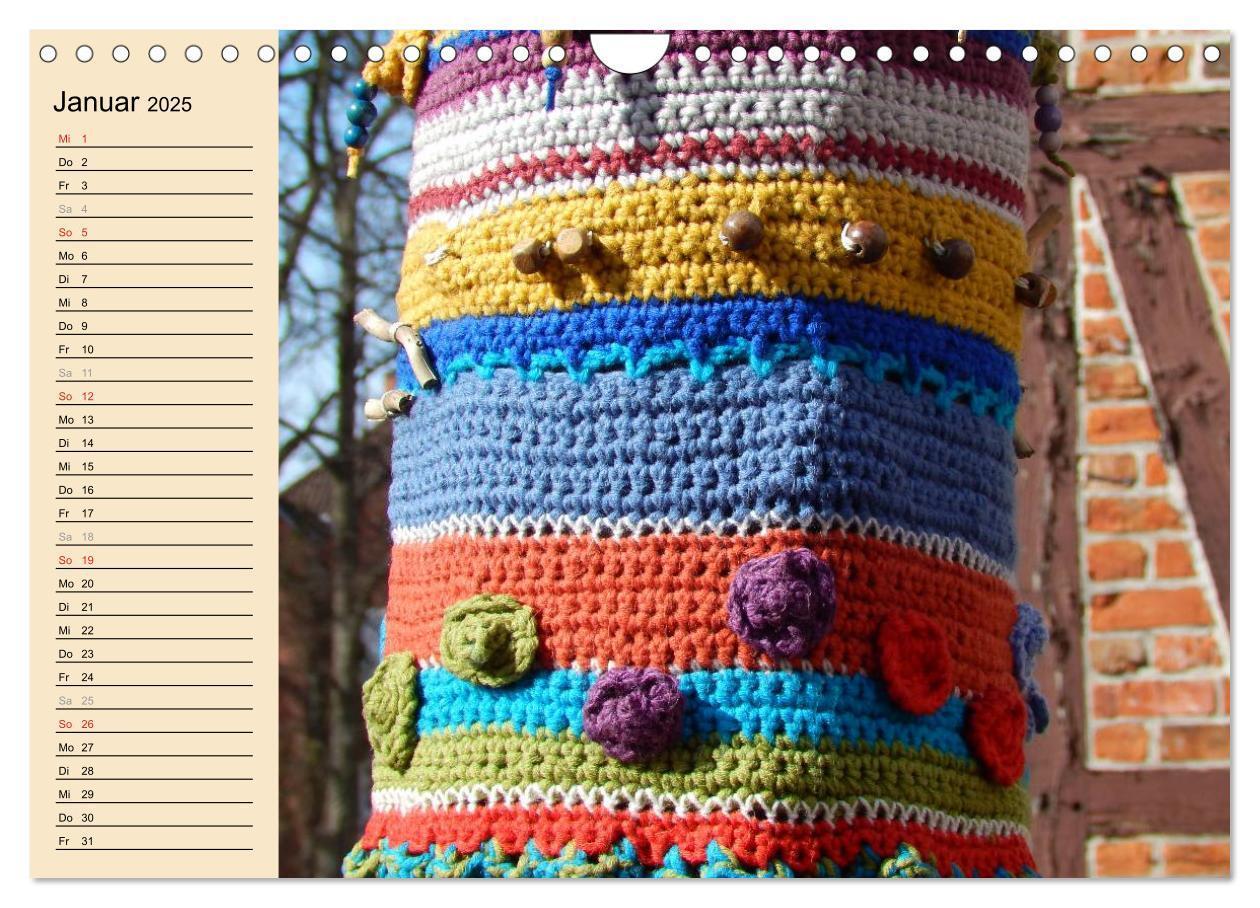 Bild: 9783435545698 | Urban Knitting Lüneburg (Wandkalender 2025 DIN A4 quer), CALVENDO...