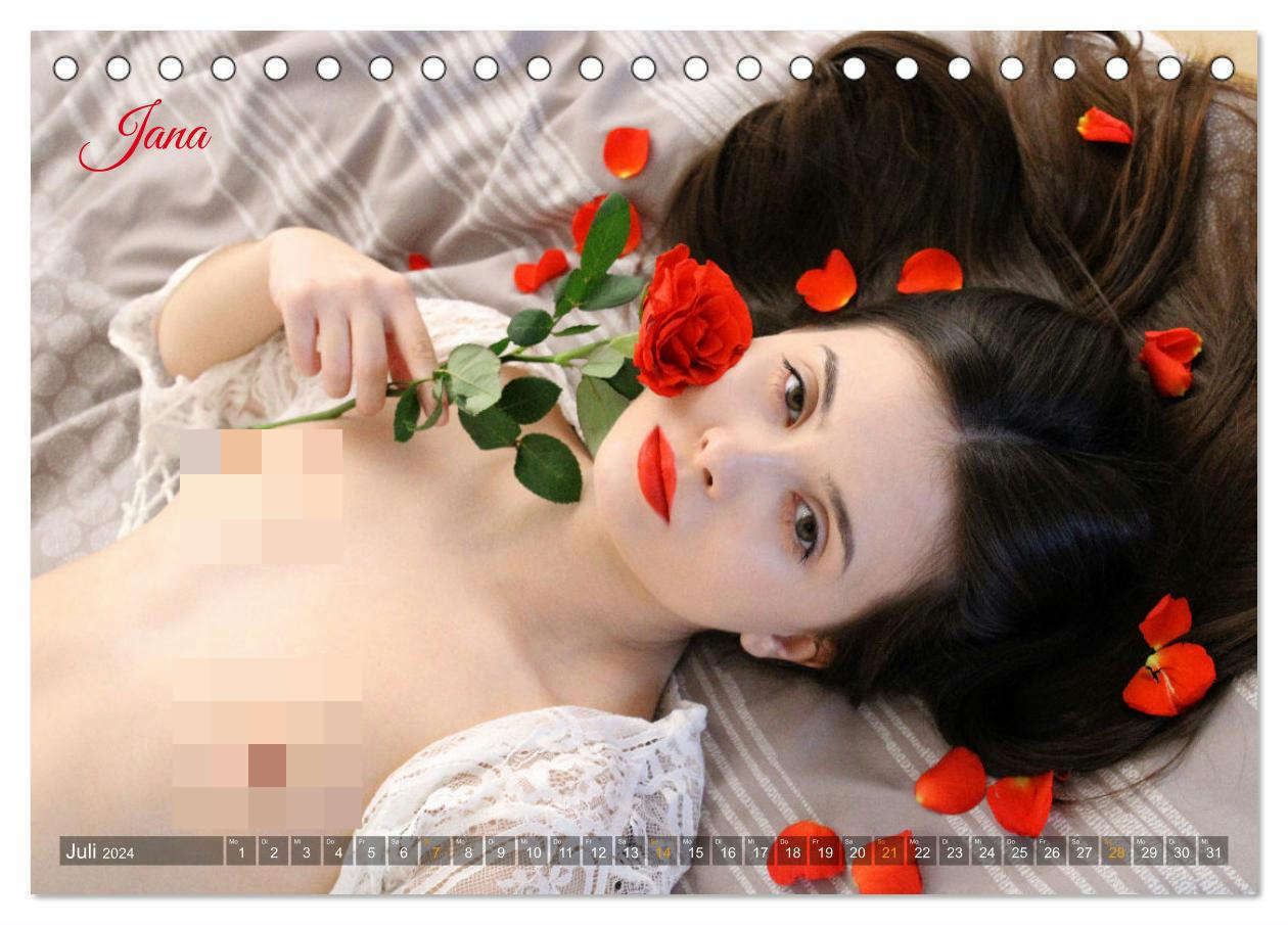 Bild: 9783383228148 | EROTIK FOTOART - Topless Girls (Tischkalender 2024 DIN A5 quer),...