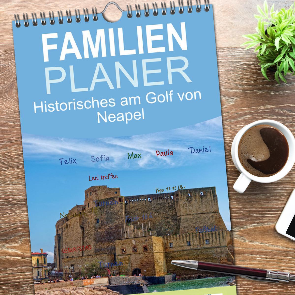 Bild: 9783457094020 | Familienplaner 2025 - Historisches am Golf von Neapel mit 5 Spalten...