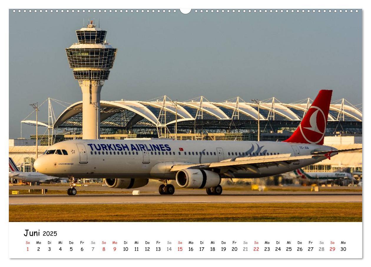 Bild: 9783435686803 | Airliner in München / 2025 (Wandkalender 2025 DIN A2 quer),...