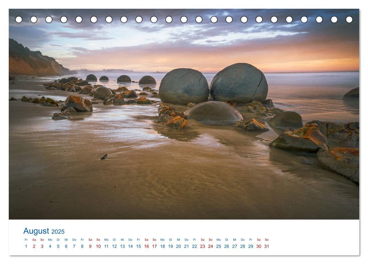 Bild: 9783435116447 | Neuseeland - Das andere Ende der Welt (Tischkalender 2025 DIN A5...