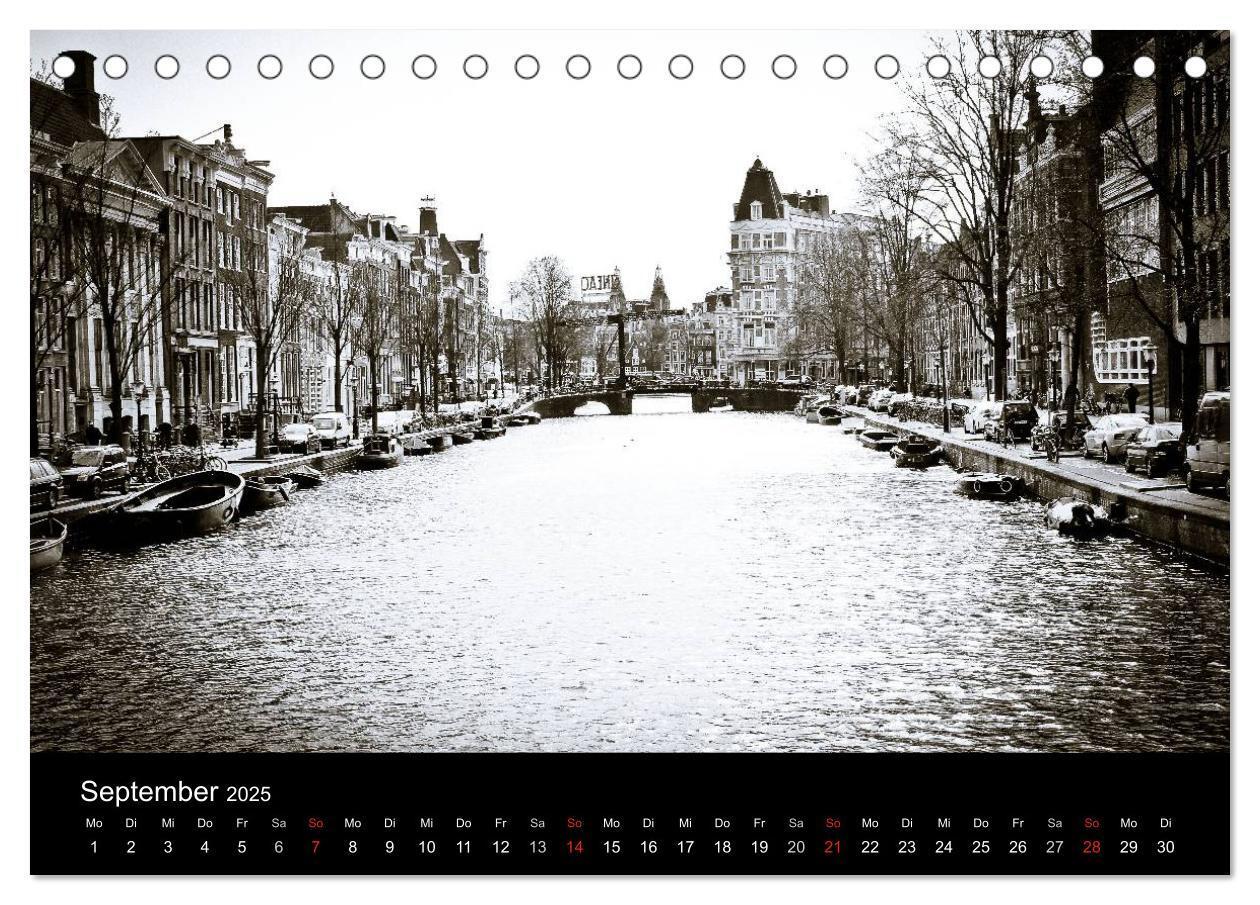 Bild: 9783435780075 | Amsterdam 2025 (Tischkalender 2025 DIN A5 quer), CALVENDO...