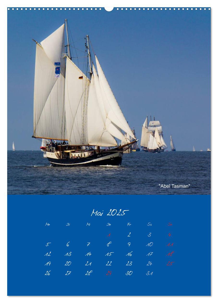 Bild: 9783457063958 | Unter Segeln (Wandkalender 2025 DIN A2 hoch), CALVENDO Monatskalender