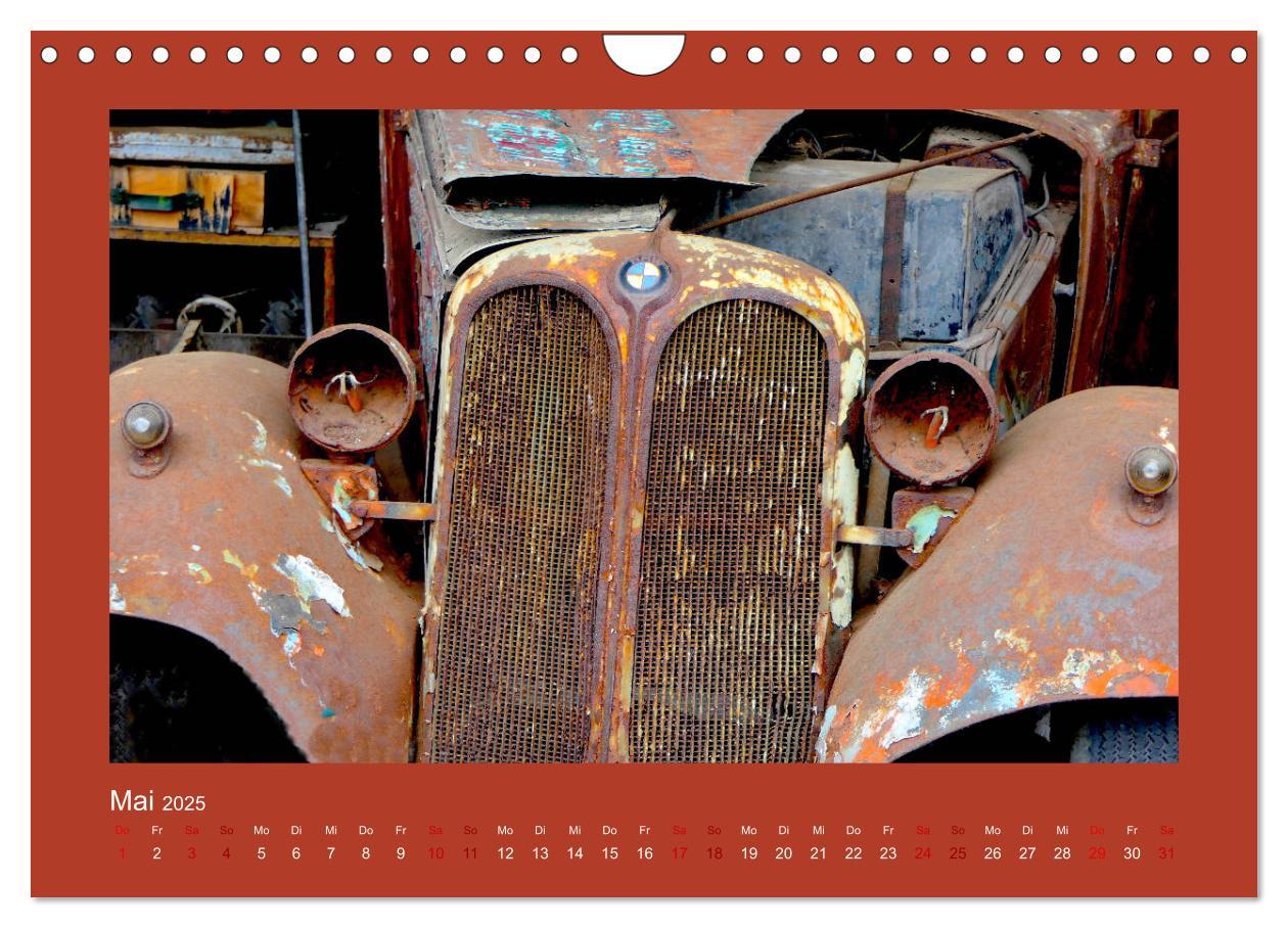 Bild: 9783435212583 | Vergessene Schätze - Oldtimer auf Schrottplätzen (Wandkalender 2025...