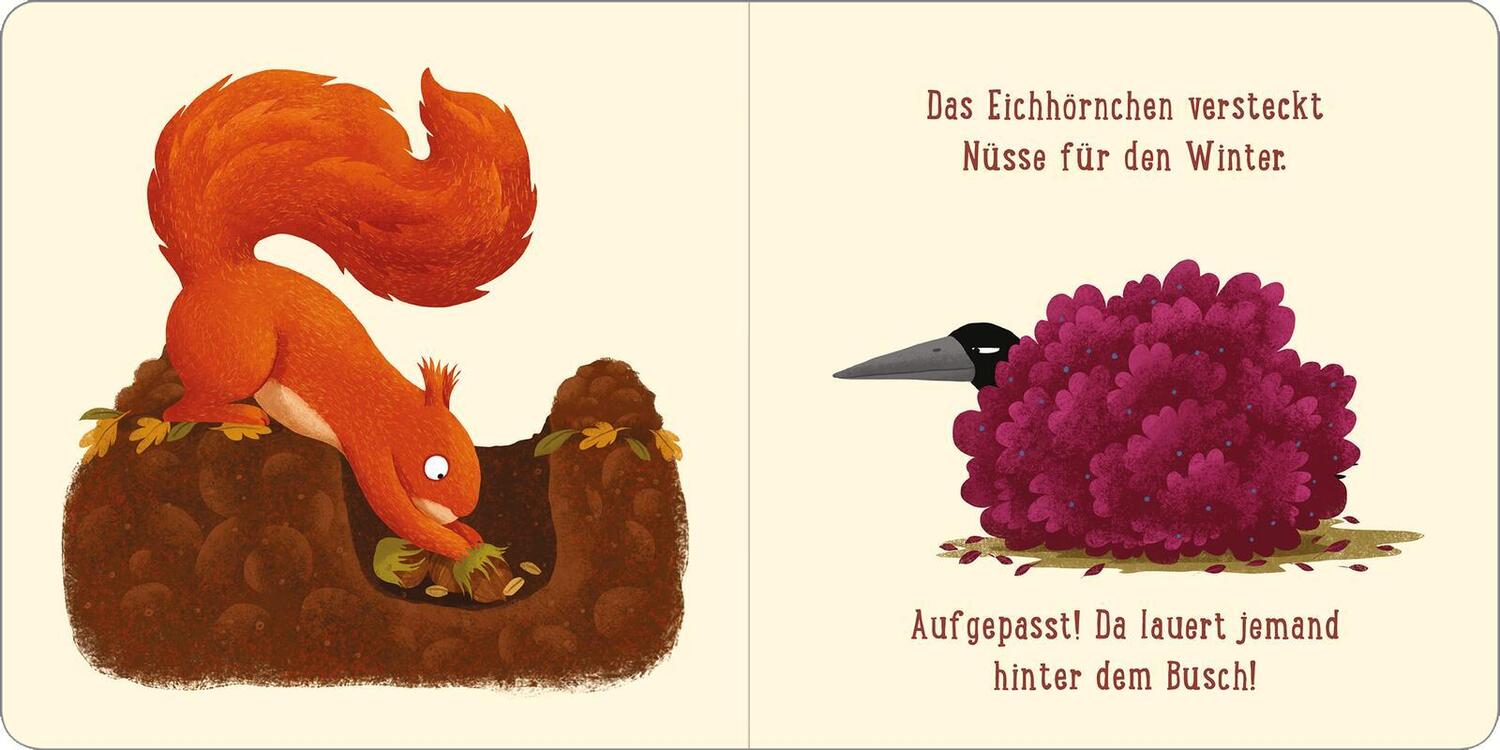 Bild: 9783845855240 | Ein Tag im Wald: Kleines Eichhörnchen | Buch | Pappebuch | 30 S.