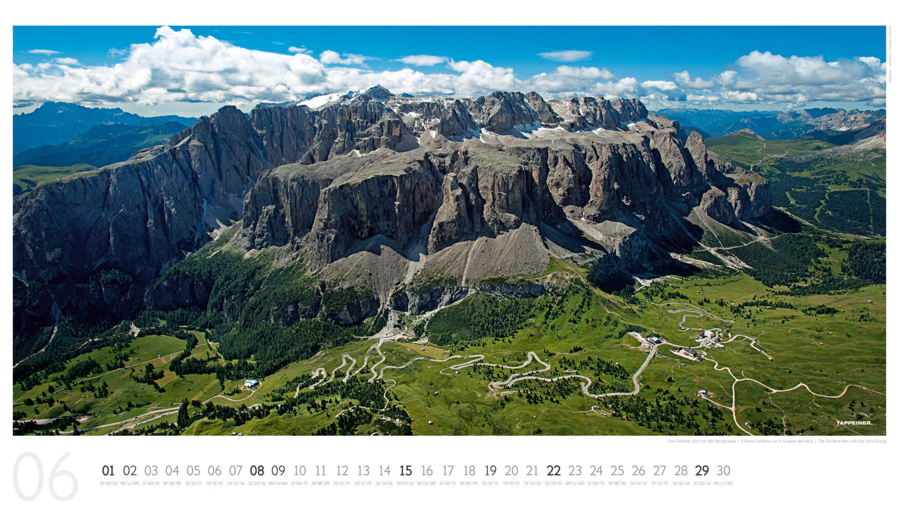 Bild: 9791280864154 | Luftbildkalender Dolomiten 2025 | Athesia-Tappeiner Verlag | Kalender